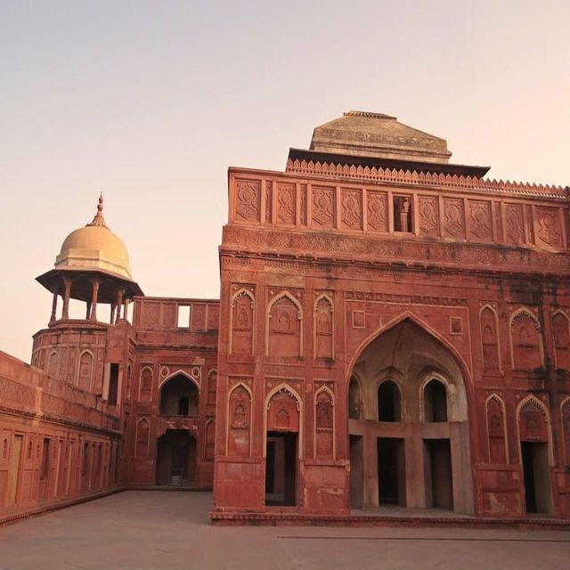 From Delhi:- Agra Tour With Taj Mahal by Gatimaan Train - Highlights