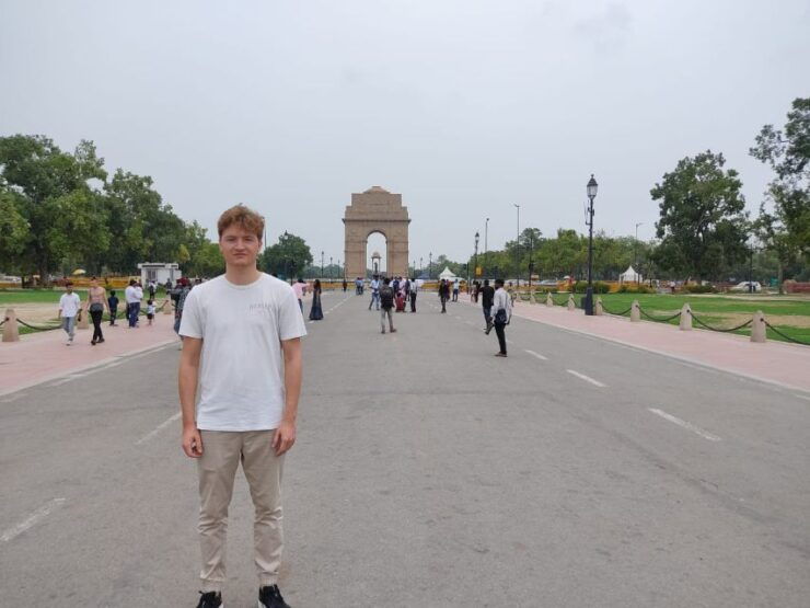 From Delhi Airport: Layover Guided Old & New Delhi Tour - Highlights