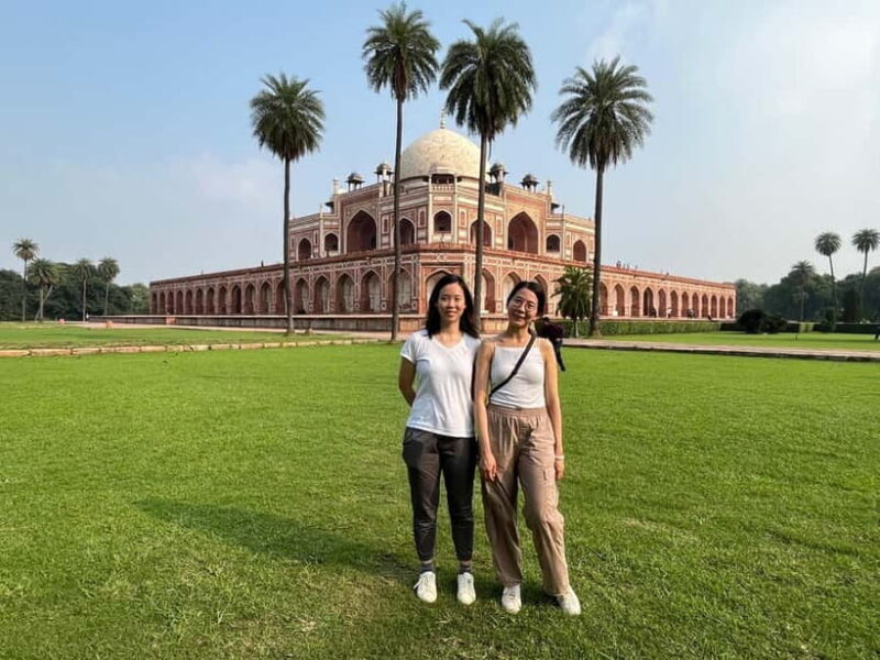 From Delhi Airport: Layover Guided Old & New Delhi Tour - In Summary