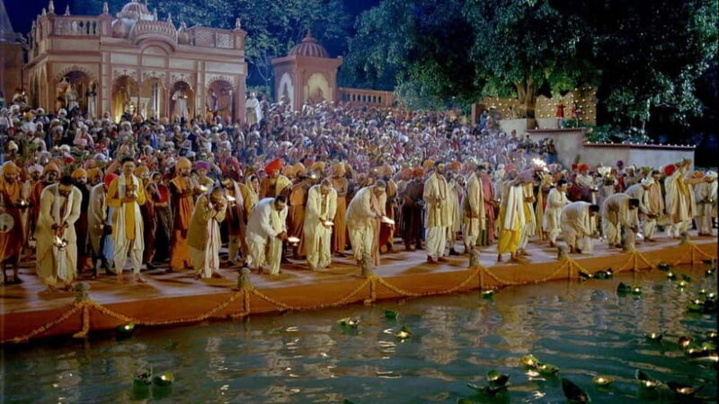 From Delhi: Akshardham Exhibition and Sahaj Anand Water Show - Who Should Book This Tour?