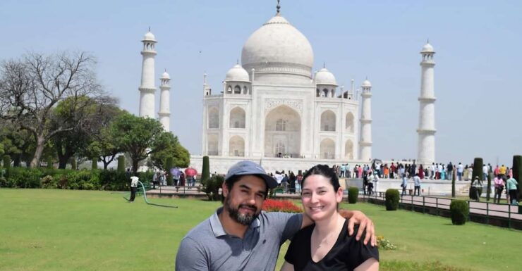 From Delhi: All-Inclusive Taj Mahal Day Tour With Transfers - Pickup and Transportation