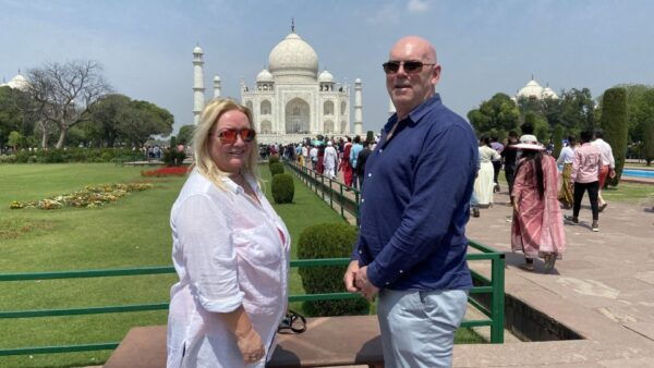 From Delhi: All-Inclusive Taj Mahal Day Trip by Fast Train - The Sum Up