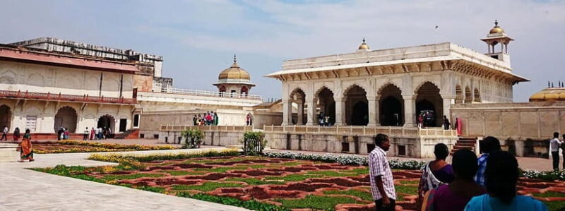 From Delhi: All Inclusive Tajmahal & Agra Trip by Fast Train - Who Should Consider This Tour?