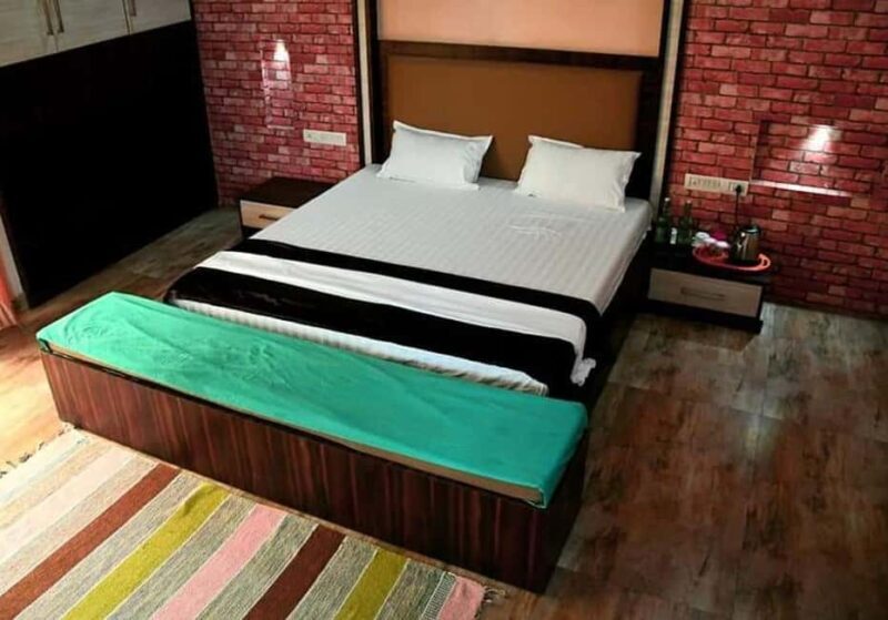 From Delhi: Chambal River Safari with Jeep and Boat Ride - FAQ