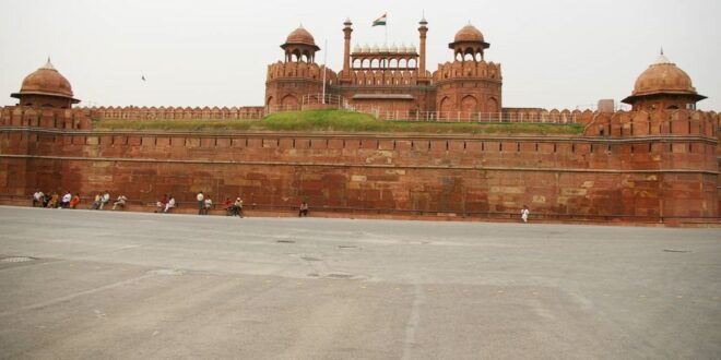 From Delhi: Delhi Full Day Tour Package - Restrictions