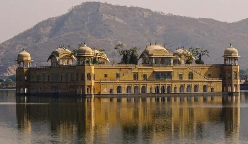 From Delhi: Full Day Jaipur Tour with Car, Guide & Lunch - Good To Know