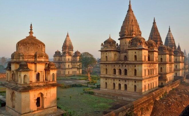 From Delhi: Gwalior, Jhansi & Khajuraho Orchha Tour 7 Days - Orchha Fort Complex Discovery