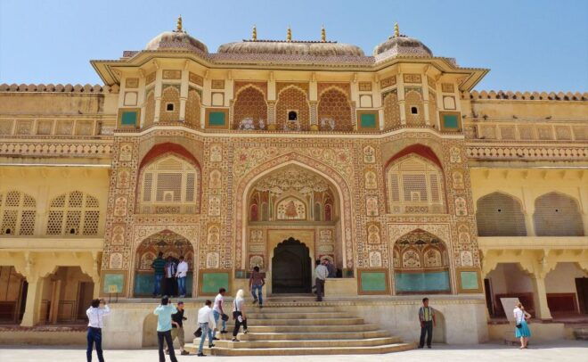 From Delhi: Jaipur 2 Day Private Tour - Meeting Point