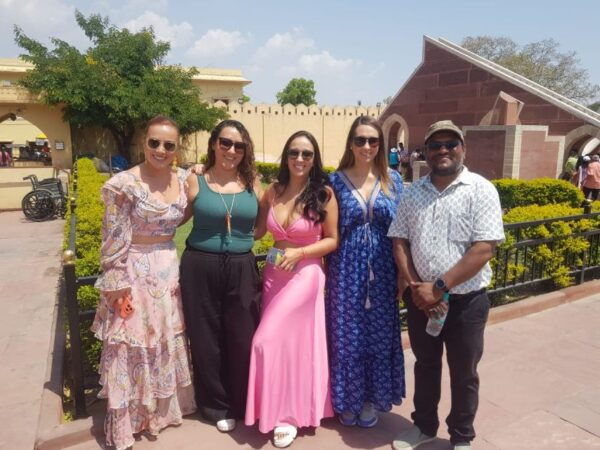 From Delhi : Jaipur Day Tour by Car With Transfers - Frequently Asked Questions