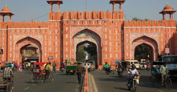 From Delhi : Jaipur Day Tour By Superfast Train - Frequently Asked Questions