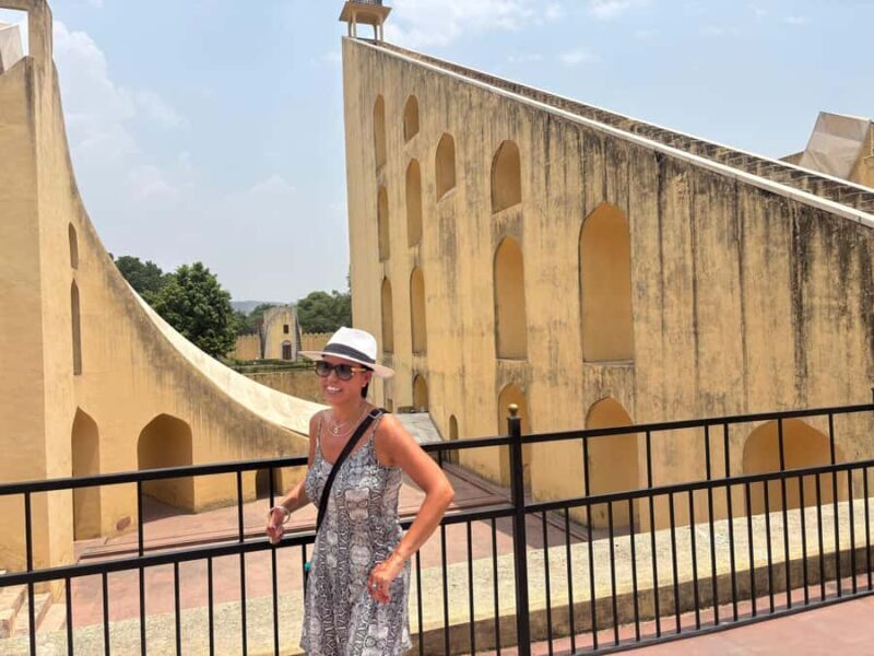 From Delhi: Jaipur Guided City Tour By AC Car - The Journey from Delhi to Jaipur