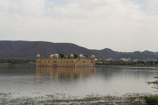 From Delhi: Jaipur Guided City Tour by Car - Important Information