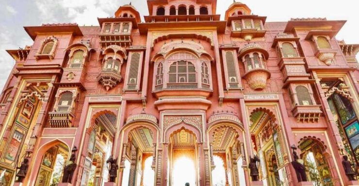 From Delhi: Jaipur Private Day Tour By Train - Tour Pricing and Duration