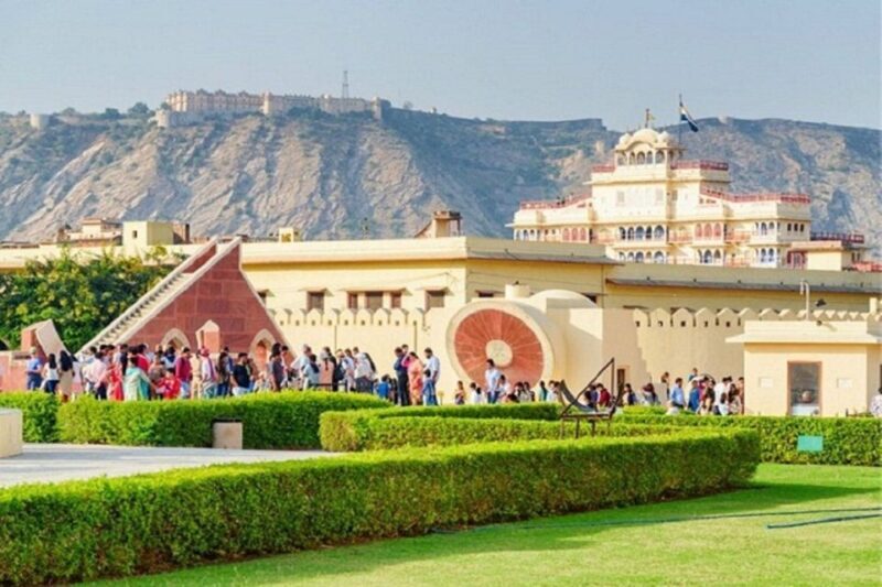 From Delhi: Jaipur Private Guided Day Tour - The Complete Experience: What This Tour Offers