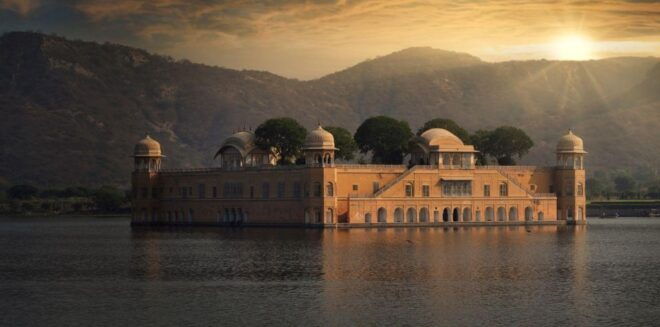 From Delhi : Jaipur Private Same Day Trip by Train - Additional Information