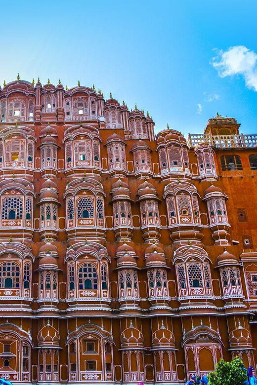From Delhi : Jaipur Same Day Tour By Train or Private Car - Exploring the Day in Detail