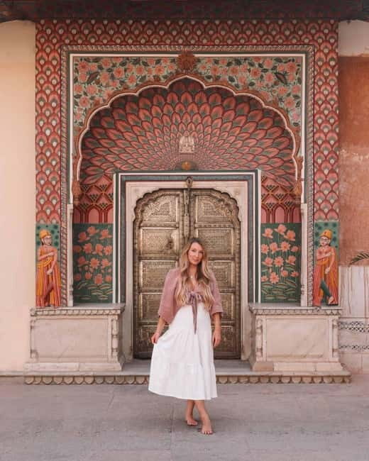 From Delhi: Jaipur Tour with Guide, Transport & Elephants - Transportation and Guide: Making It Hassle-Free