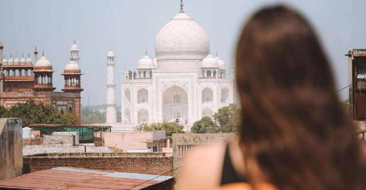 From Delhi: Luxury Taj Mahal Tour By India's Fastest Train - Tour Highlights