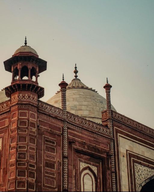 From Delhi: Luxury Taj Mahal Tour By India's Fastest Train - Onboard Experience