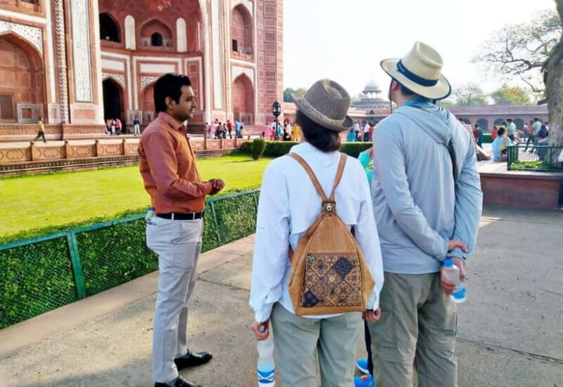 From Delhi or Agra: Taj Mahal and Fatehpur Sikri Guided Tour - Good To Know