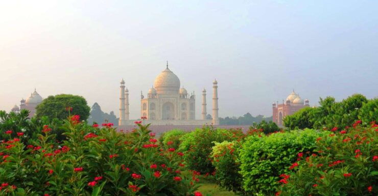 From Delhi: Overnight Agra Tour With Fatehpur Sikari By Car - Itinerary