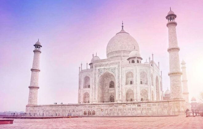 From Delhi : Overnight Agra Tour With Hotels , Lunch , - Booking Details