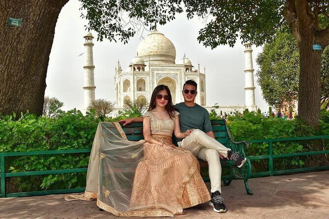 From Delhi: Overnight Taj Mahal & Agra City Tour by Car - A Thorough Look at the Agra Experience