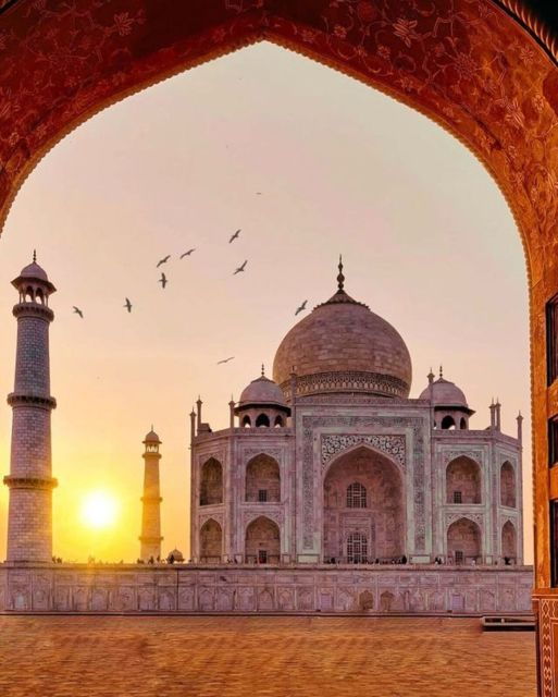 From Delhi: Overnight Tour of Taj Mahal and Agra- By Car - Day 1 Itinerary