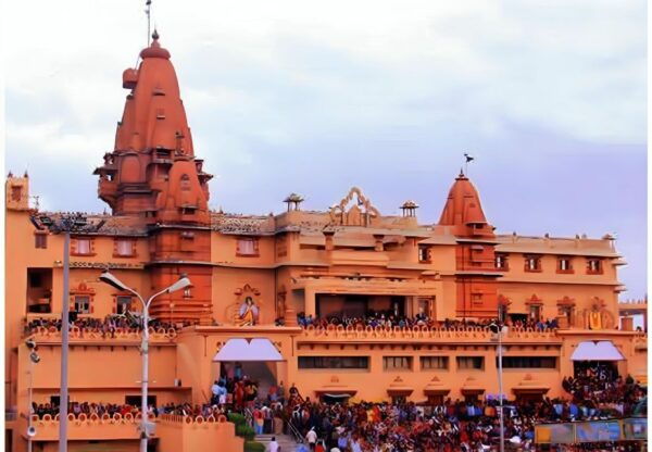 From Delhi: Private 1-day Mathura and Vrindavan Tour by Car - Guidelines for Visitors