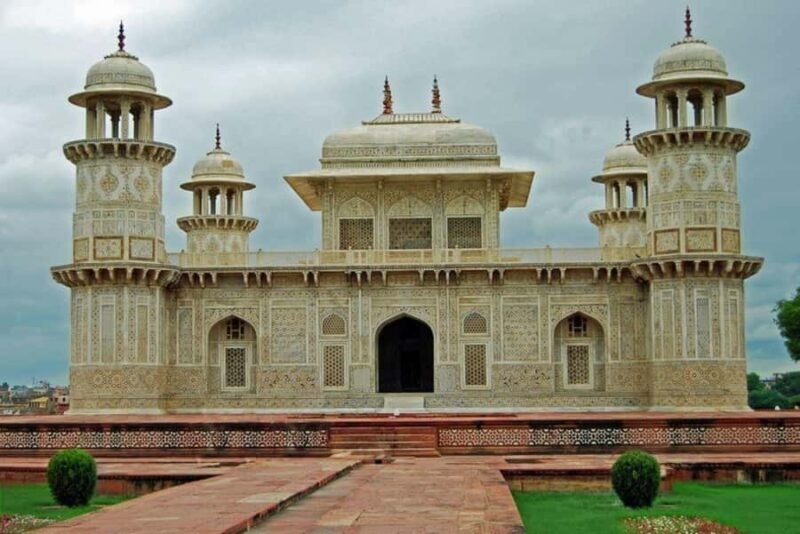 From Delhi: Private 3-Day Golden Triangle Tour with Hotels - Who Would Enjoy This Tour Most?