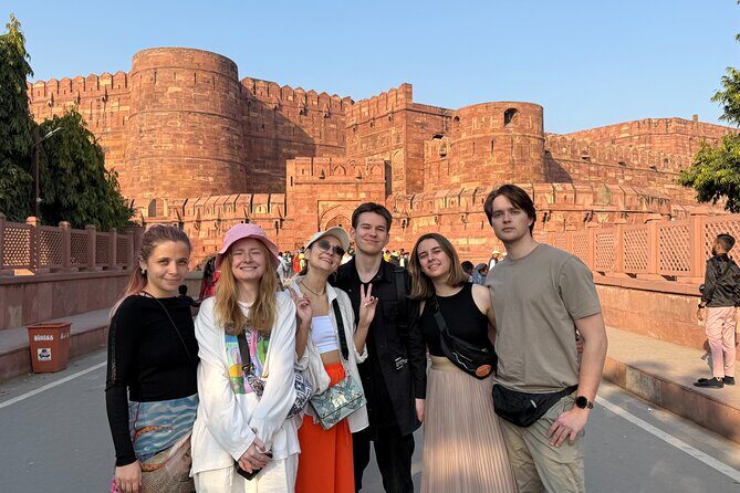 From Delhi: Private Agra & Taj Mahal Tour with 5 * Lunch - An In-Depth Look at the Tour