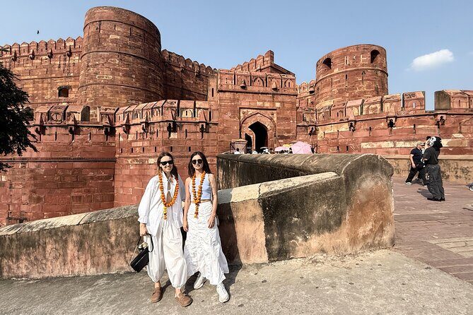 From Delhi: Private Agra & Taj Mahal Tour with 5 * Lunch - A Closer Look at the Itinerary