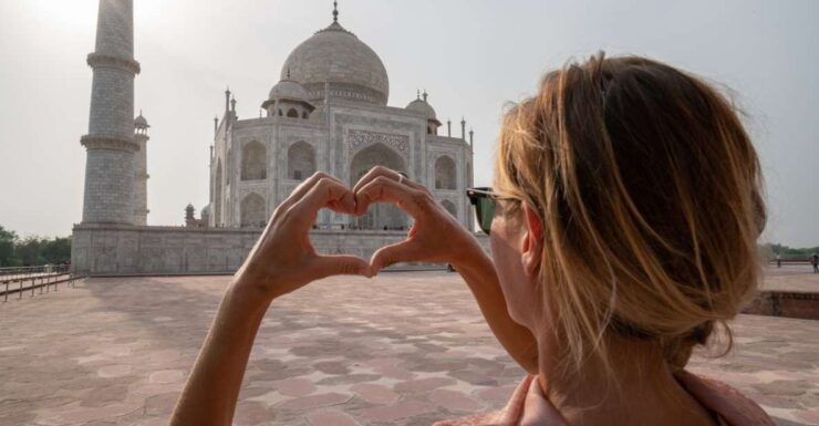 From Delhi: Private Day Trip to Agra With Guide and Transfer - Trip Highlights