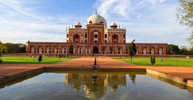 From Delhi: Private Guided Tour of Ancient and Modern Delhi - Important Information