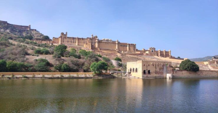 From Delhi: Private Jaipur, Amber Fort, and More Car Tour - Pickup Service