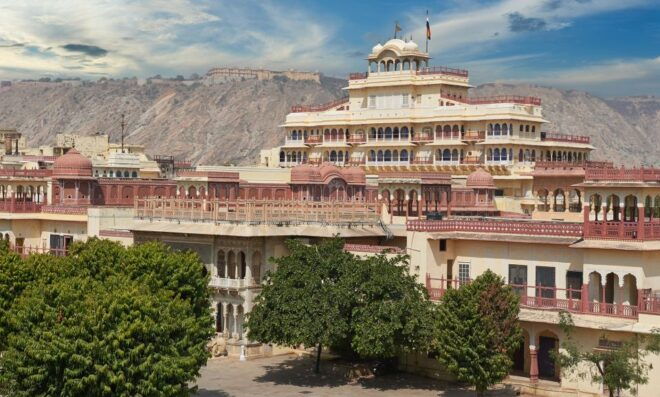 From Delhi: Private Jaipur Guided City Tour With Transfers - Transportation