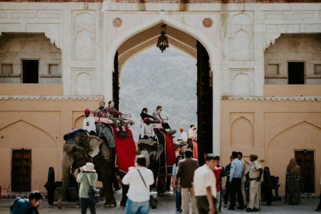 From Delhi: Private Jaipur Guided Day Trip With Transfers - Additional Information and Tips