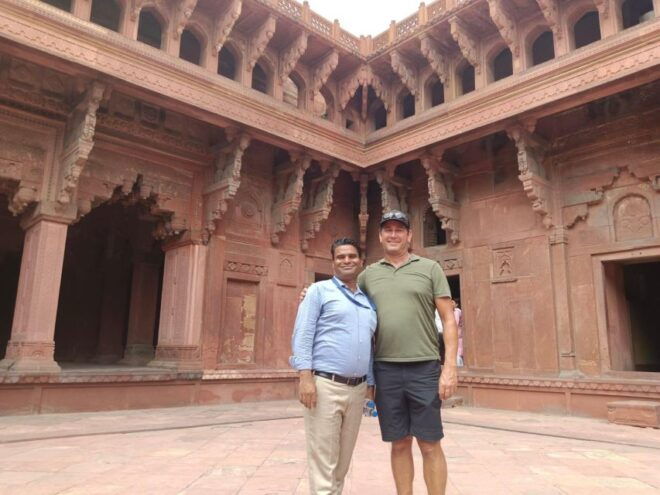 From Delhi: Private Layover Taj Mahal Day Tour By Car - Customer Reviews