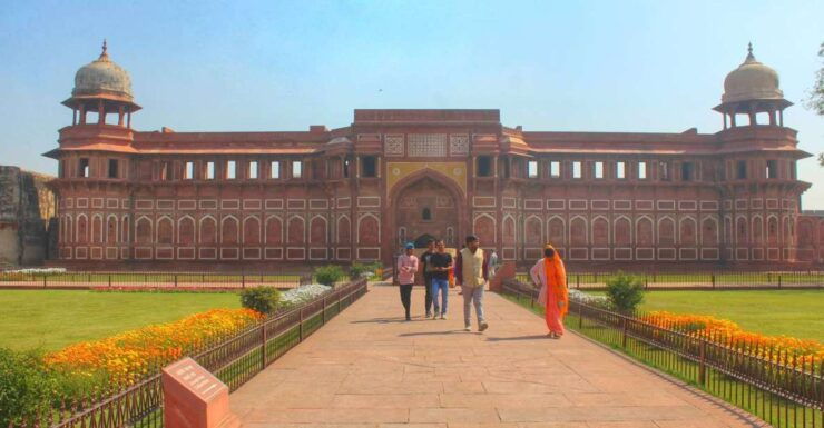From Delhi: Private Lgbtq-Friendly Taj Mahal Tour With Lunch - Activity Highlights
