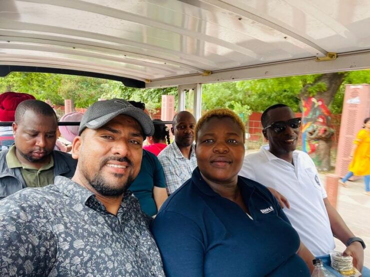 From Delhi: Private Old And New Delhi City Guided Day Tour - Tour Details