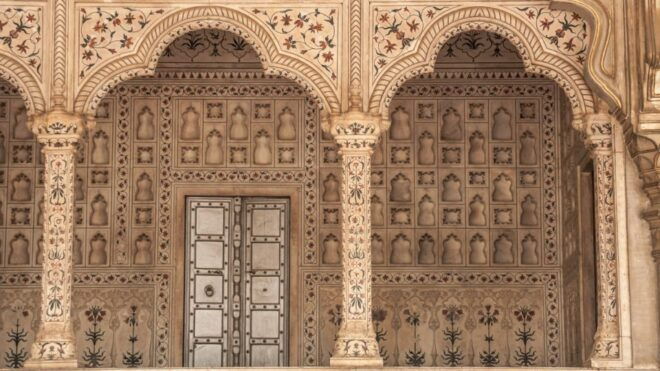 From Delhi: Private Same Day Agra Tour by Gatimaan Train - Restrictions