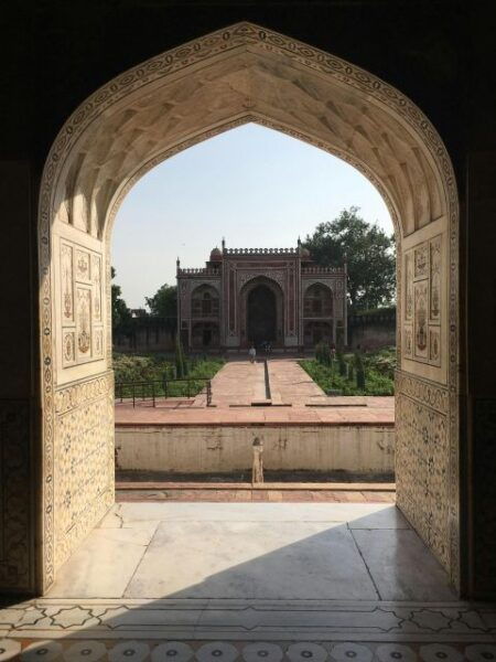 From Delhi: Private Sunrise Tour to Taj Mahal and Agra Fort - The Sum Up