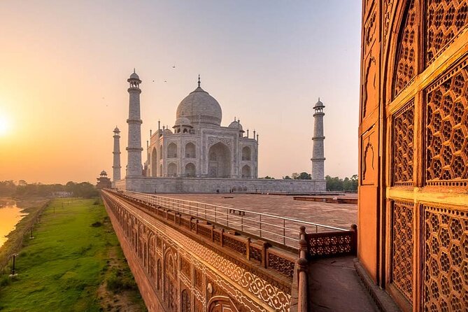 From Delhi - Private Taj Mahal Agra Day Trip by Express Train - Good To Know