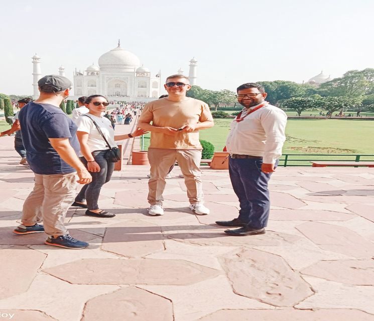 From Delhi: Private Taj Mahal & Agra Tour By SuperFast Train - Exploring Agra Fort: Mughal Majesty