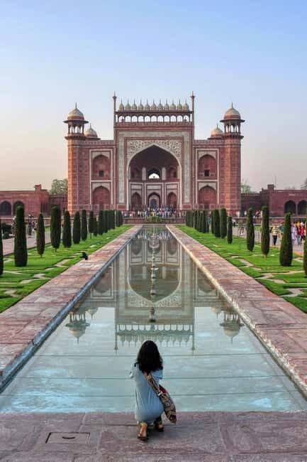 From Delhi: Private Taj Mahal & Agra Tour with 5* Lunch - FAQs