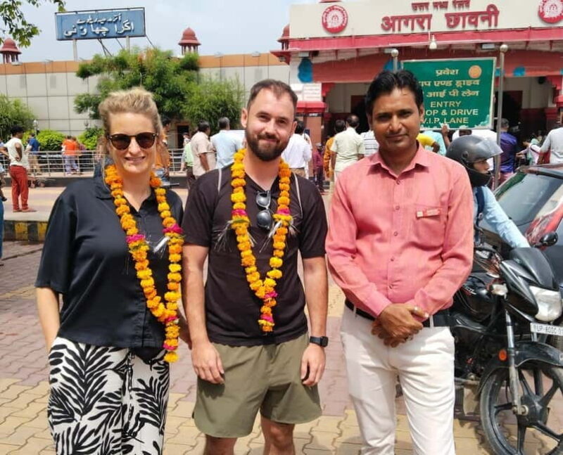 From Delhi: Private Taj Mahal & Agra Tour with 5-Star Lunch - Good To Know