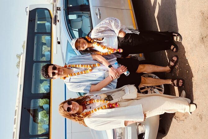 From Delhi Private Taj Mahal and Agra Day Trip by Gatimaan Train - The Journey Begins: A Well-Orchestrated Itinerary