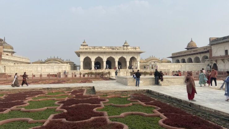 From Delhi: Private Taj Mahal and Agra Fort Day Trip by Car - Good To Know