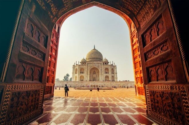 From Delhi: Private Taj Mahal and Agra Tour by Express Train - Tour Itinerary
