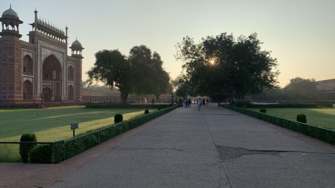 From Delhi : Private Taj Mahal Day Tour All Inclusive - Private Tour to Taj Mahal